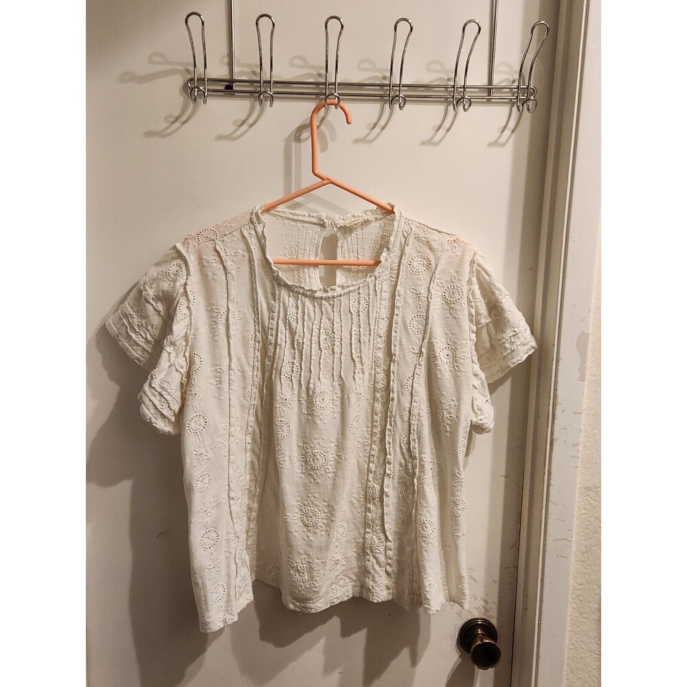 Forever That Girl Large 100% Cotton Eyelet, Embroidered , Boho, Flutter Sleeve